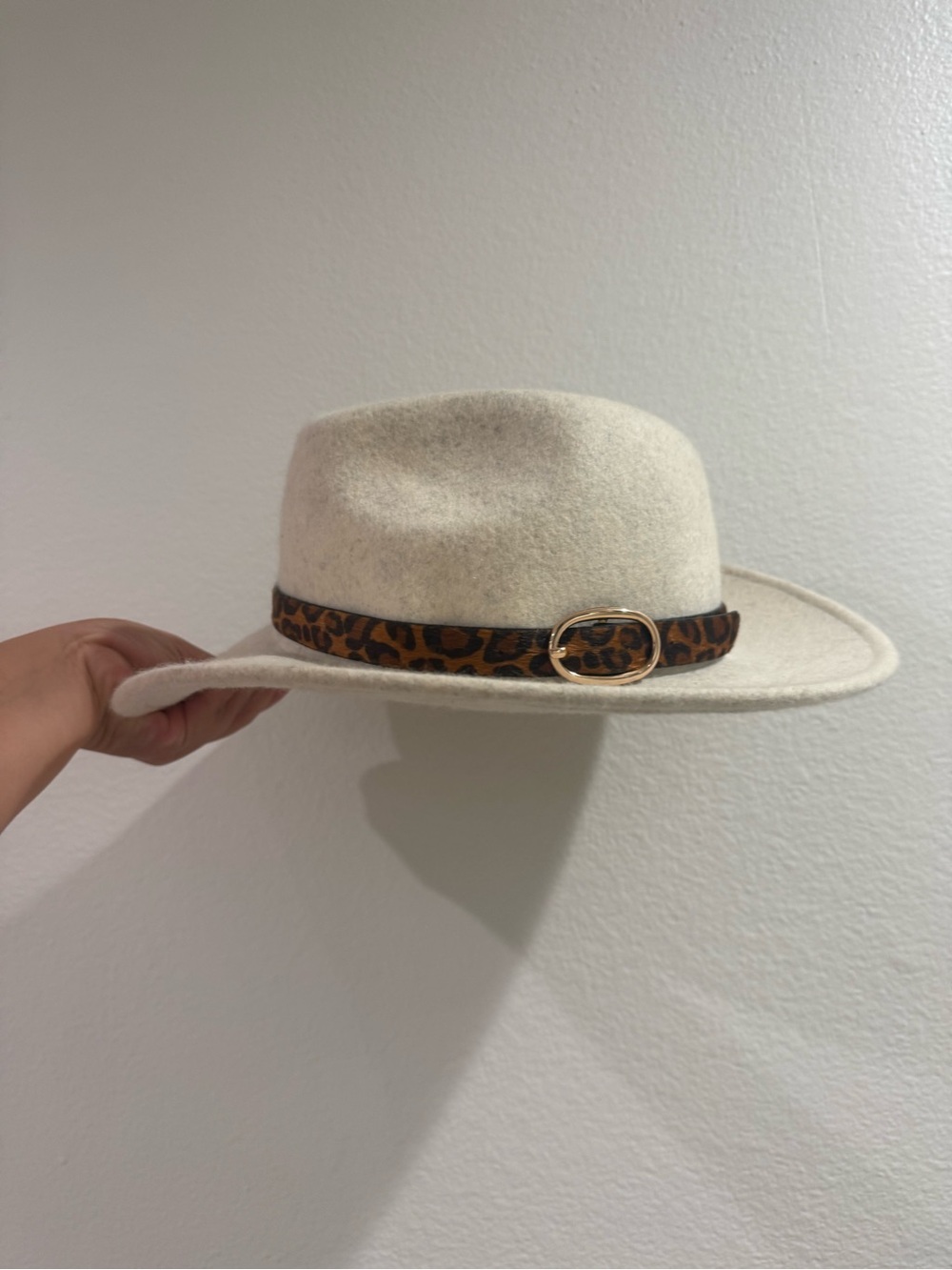Cream Felt Fedora Hat with Leopard Band